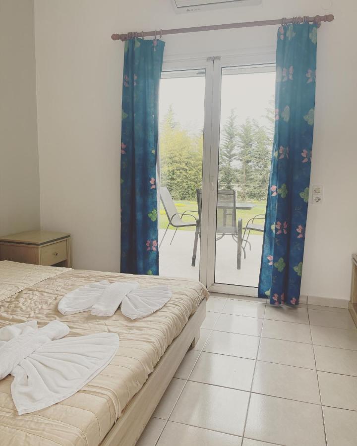 Banos And Swimming Pool Apartment